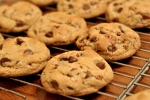 Tasty and Crunchy Chocolate Cookies Recipe, Homemade Biscuits Recipes, tasty and crunchy chocolate cookies recipe, Cookies recipe