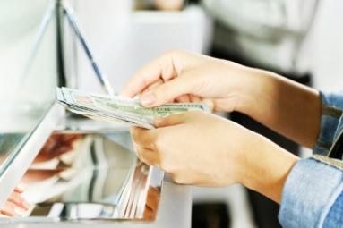 Demonetisation a huge cause of concern for NRIs, PIOs Demonetisation a huge cause of concern for NRIs, PIOs