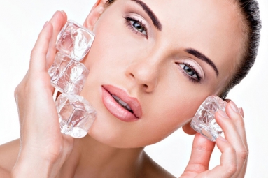 6 Ways to Use Ice Cubes to Enhance Your Skin 6 Ways to Use Ice Cubes to Enhance Your Skin