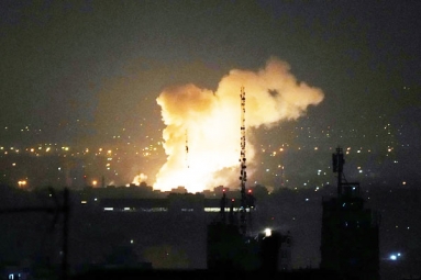 Middle East on Edge as Missiles Criss-Cross Israel