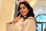 Janhvi Kapoor new role, Janhvi Kapoor comedian, janhvi kapoor to test her luck in stand up comedy, Taapsee pannu