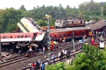Odisha Train Crash, Balasore Train Accident visuals, massive train crash in odisha 290 killed and 900 people injured, Rescue operations