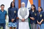 Dipa Karmakar, Sakshi Malik, modi hosts national sports awardees invites ideas to improve sports, Rajiv gandhi khel ratna award
