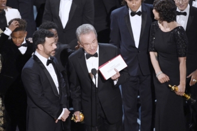 Oscars Accountants Apologize for Snafu