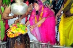 Sara Ali Khan controvery, Sara Ali Khan breaking news, sara ali khan s bold statements on her temple visit, Madhya pradesh