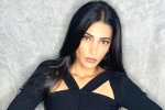 Shruti Haasan news, Shruti Haasan international film, shruti haasan in talks for an international film, Vakeel saab