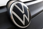 Volkswagen breaking, Volkswagen cut down, volkswagen to cut 50 000 jobs by 2030, Lamborghini