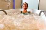 Ice Bath breaking news, Ice Bath news, seven health benefits of ice bath, Chronic pain