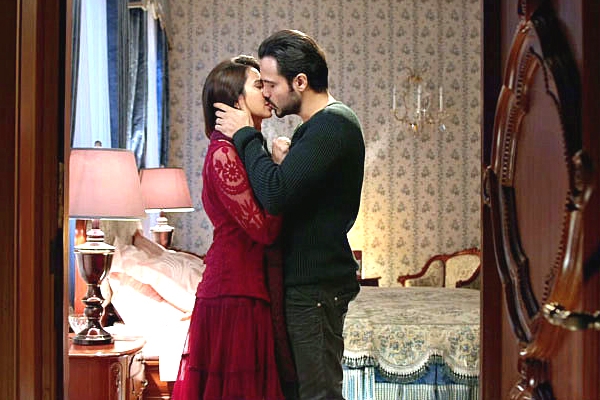 Raaz Reboot Movie Review