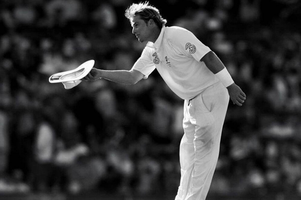 Shane Warne's Mortal Remains Reach Australia