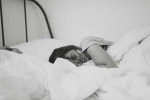 too much sleep headache, i sleep too much what's wrong with me, 6 dangerous side effects of oversleeping, Blood glucose