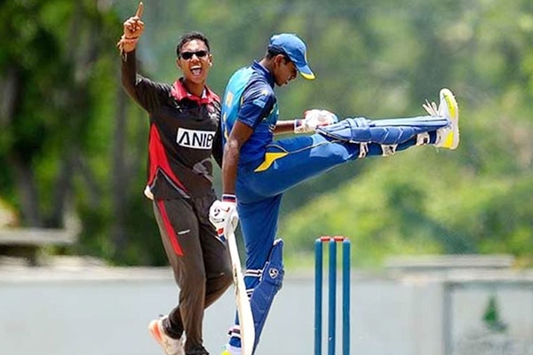 ‘My Dream Is to Play for India’: Kolkata-Born UAE Spinner